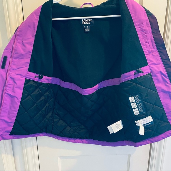 Lands End Kids Squall Waterproof Insulated Winter Parka w/ Grow-A-Long Sleeves - Picture 6 of 10